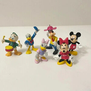 Lot  of 6 Disney PVC Figures Mickey Mouse Minnie Donald Daisy Goofy Louie